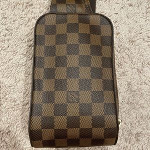 Louis Vuitton Geronimo beltbag